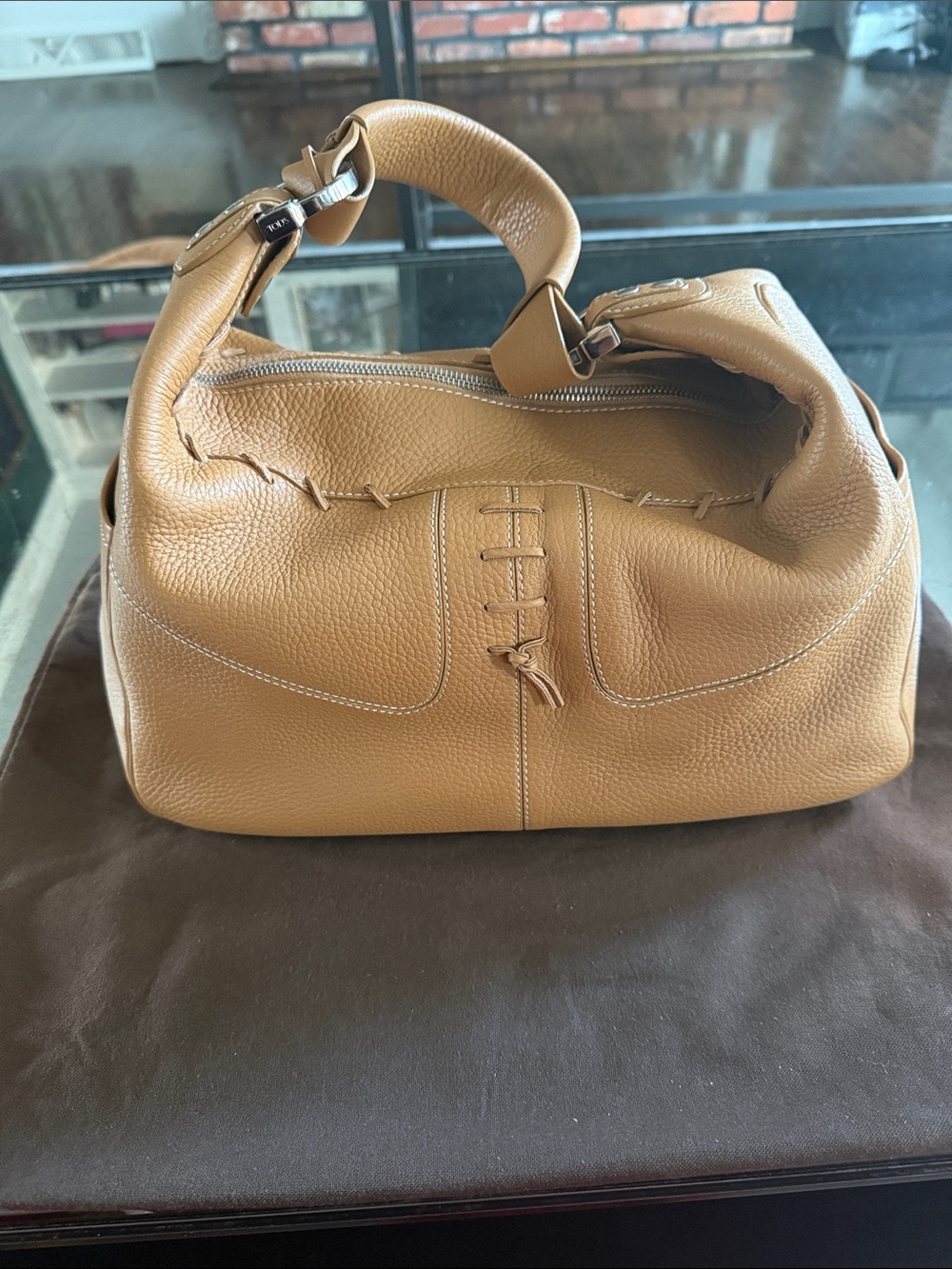 Tods preowned leather bag